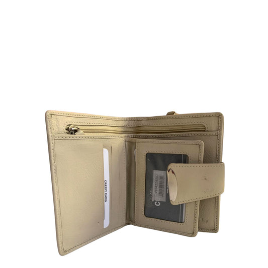 ZV91422A ~ Ladies Small Wallet